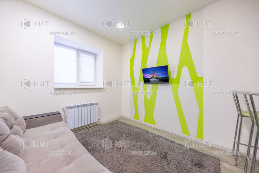 Продажа квартиры Харьков, Гагарина, Спортивная, Защитников, 18м²