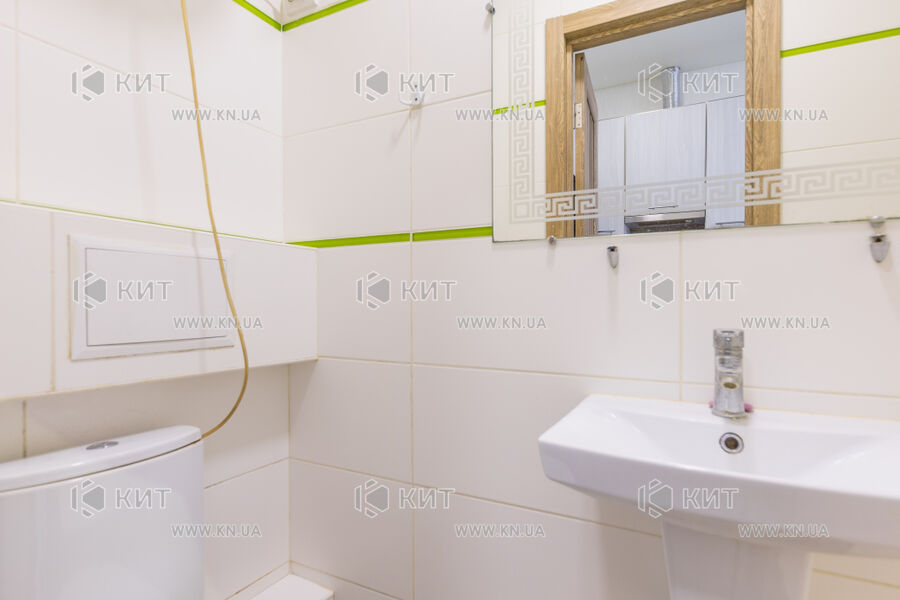 Продажа квартиры Харьков, Гагарина, Спортивная, Защитников, 18м²