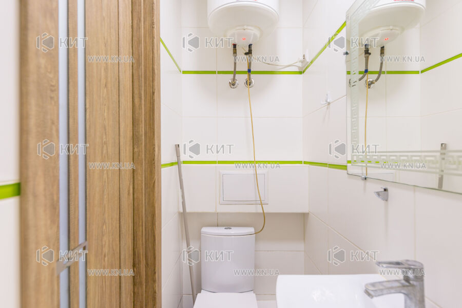 Продажа квартиры Харьков, Гагарина, Спортивная, Защитников, 18м²