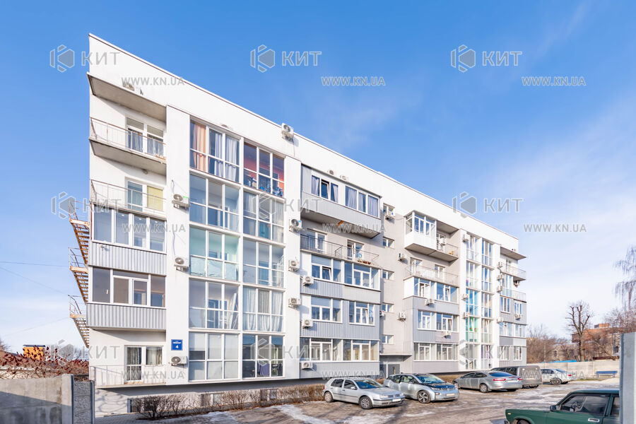 Продажа квартиры Харьков, Гагарина, Спортивная, Защитников, 18м²