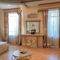 Продаж квартири Харків, Центр, 204м²