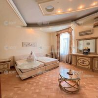 Продаж квартири Харків, Центр, 204м²