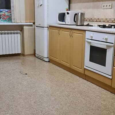 Продажа 	 Харьков,  Гимназическая (Красношкольная) наб.   4