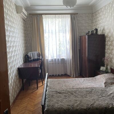 Продажа 	 Харків,  Георгія Тарасенка (Плеханівська) вул.   41/43