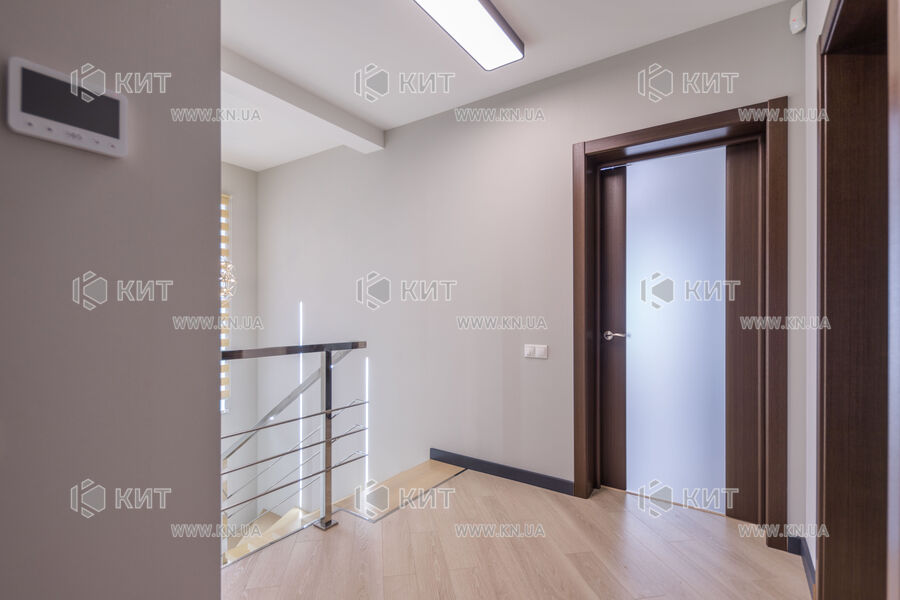 Aренда дома Харьков, Алексеевка, 250м²