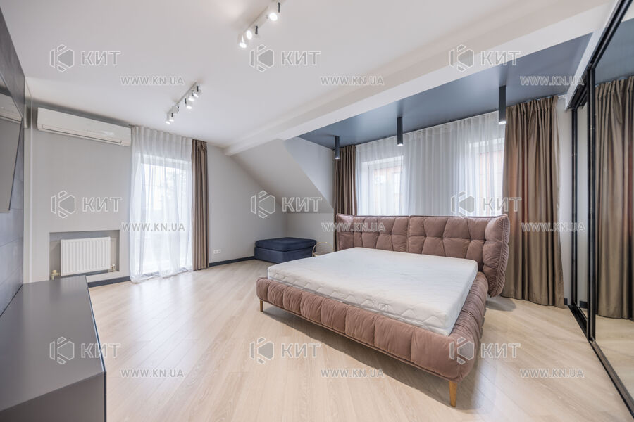 Aренда дома Харьков, Алексеевка, 250м²