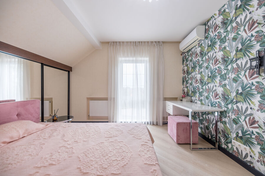 Aренда дома Харьков, Алексеевка, 250м²