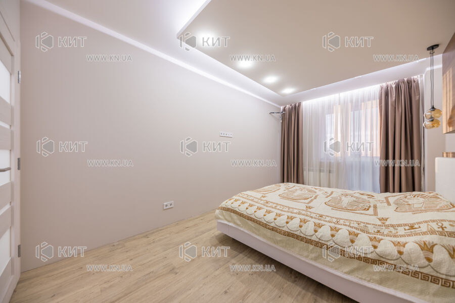 Продаж квартири Харків, Північна Салтівка, 102м²
