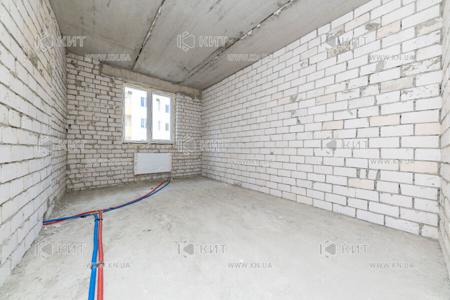 Продаж квартири Харків, ХТЗ, Рогань, 72.98м²