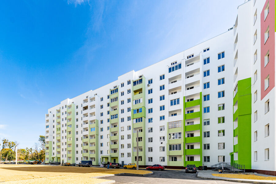 Продаж квартири Харків, ХТЗ, Рогань, 72.98м²