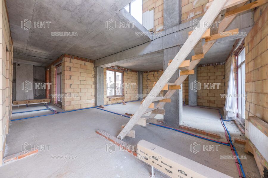 Продаж квартири Харків, Центр, 145м²