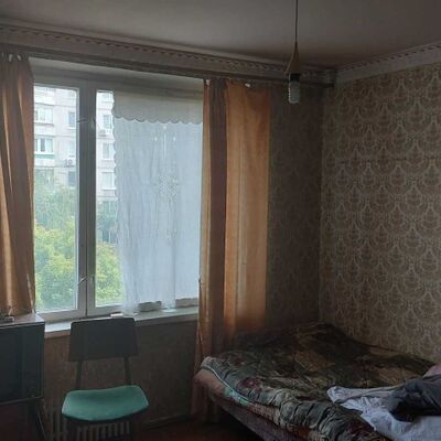 Продажа 	 Харьков,  Державинская ул.   2