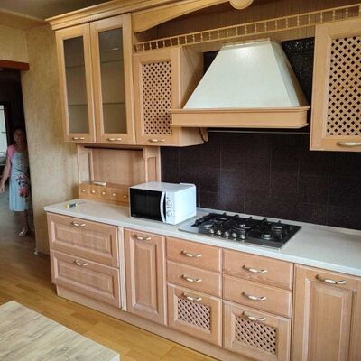 Продажа 	 Харків,  Науки (Леніна) пр.   11