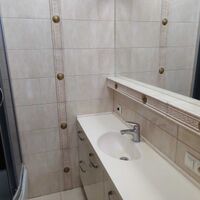Продаж квартири Харків, Наукова, 57м²