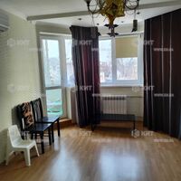 Продаж квартири Харків, Гагаріна, Спортивна, Захисників, 75м²