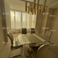 Продаж квартири Харків, Олексіївка, 88м²