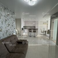 Продаж квартири Харків, Олексіївка, 88м²