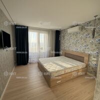 Продаж квартири Харків, Олексіївка, 88м²