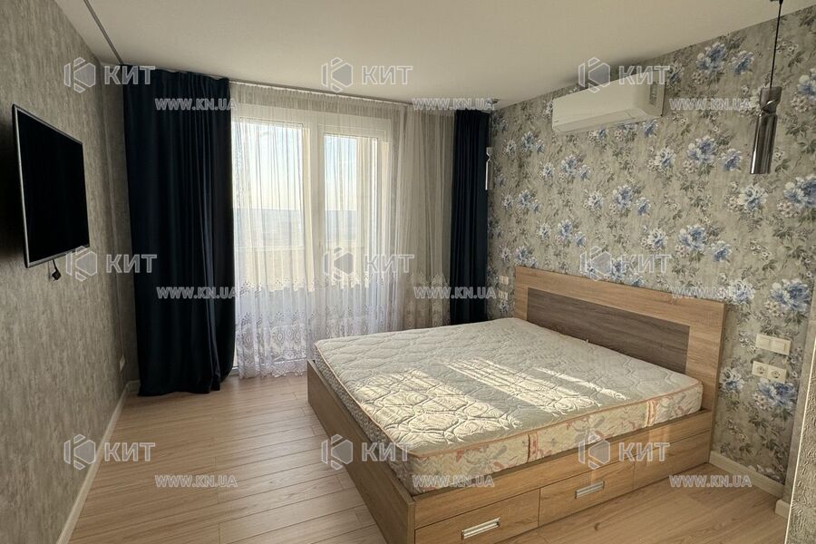 Продаж квартири Харків, Олексіївка, 88м²