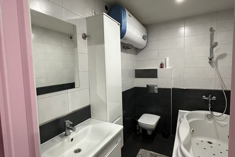 Продажа квартиры Харьков, Гагарина, Спортивная, Защитников, 35.5м²