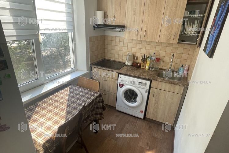 Продажа квартиры Харьков, Алексеевка, 33м²