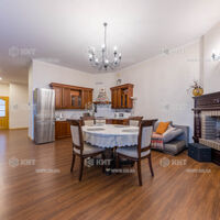 Продаж квартири Харків, Центр, 148.8м²