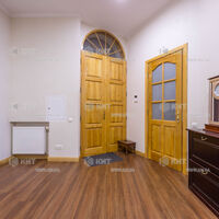 Продаж квартири Харків, Центр, 148.8м²