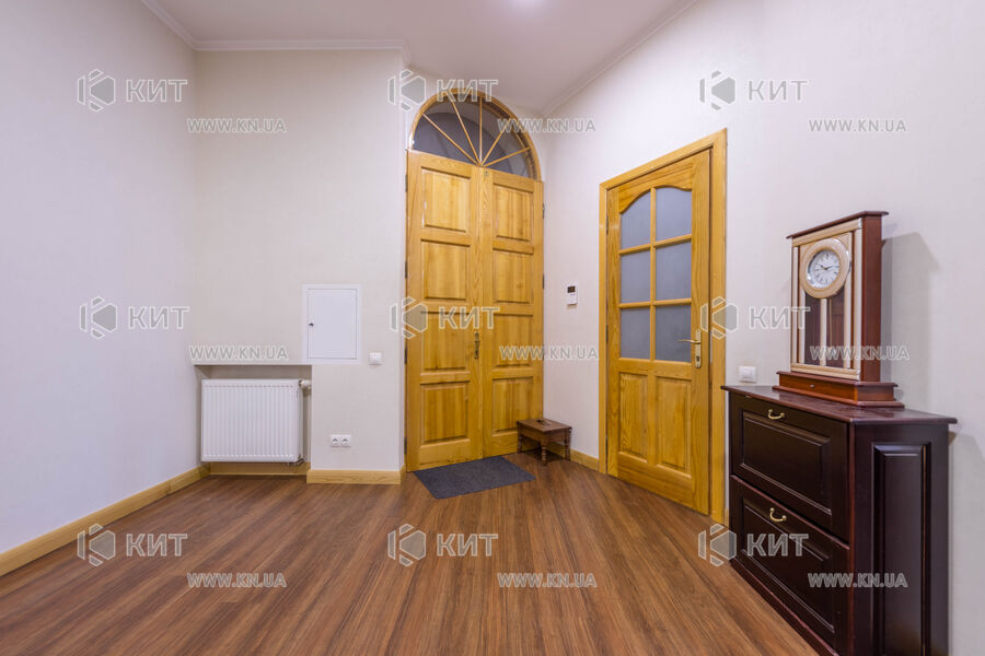 Продаж квартири Харків, Центр, 148.8м²