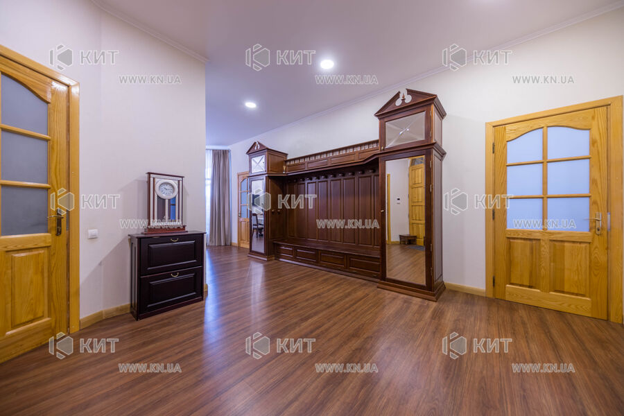 Продаж квартири Харків, Центр, 148.8м²