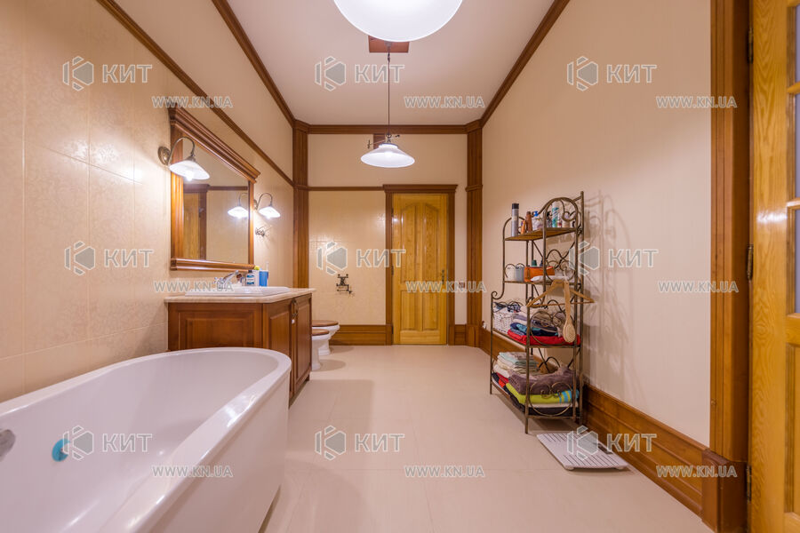 Продаж квартири Харків, Центр, 148.8м²