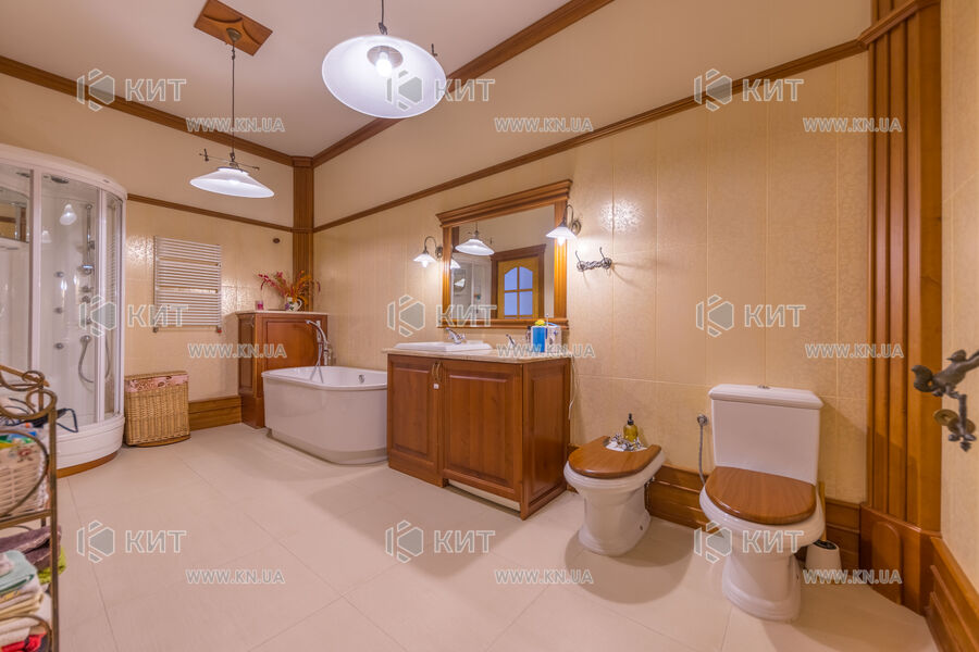 Продаж квартири Харків, Центр, 148.8м²