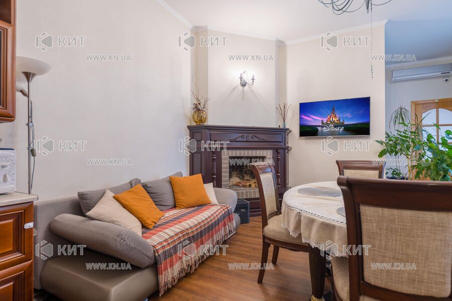 Продаж квартири Харків, Центр, 148.8м²