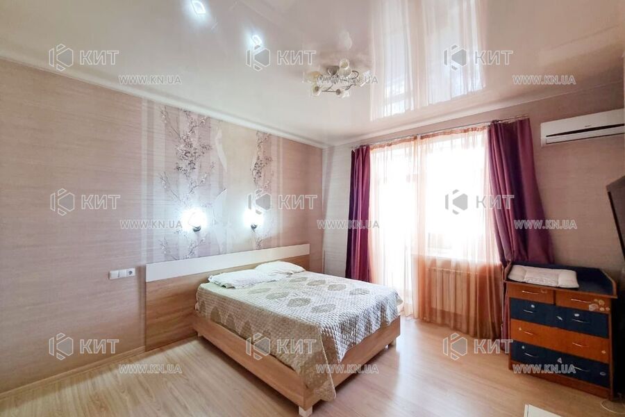 Продажа квартиры Харьков, Алексеевка, 105м²