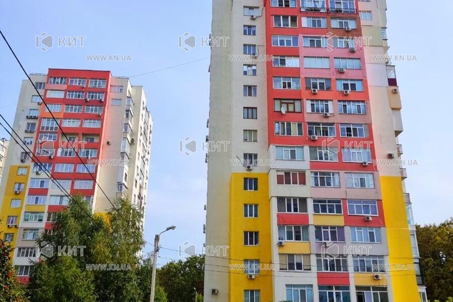 Продажа квартиры Харьков, Алексеевка, 105м²