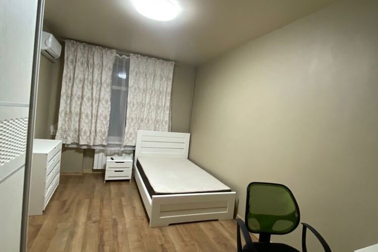 Продаж квартири Харків, Наукова, 71м²