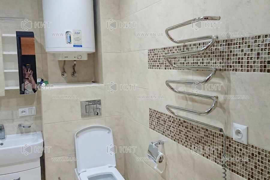 Продаж квартири Харків, Малишева, 135м²
