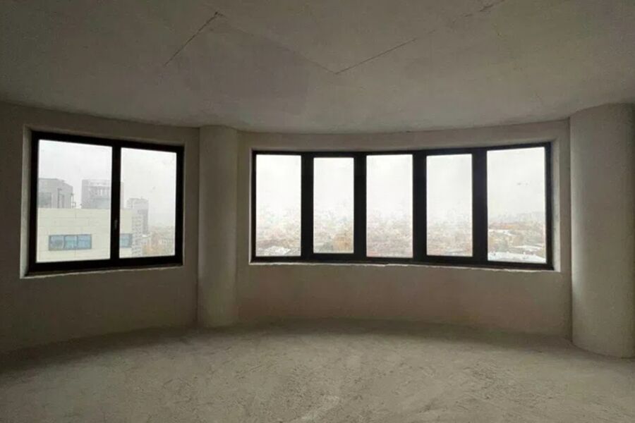 Продаж квартири Харків, Павлове Поле, 186м²