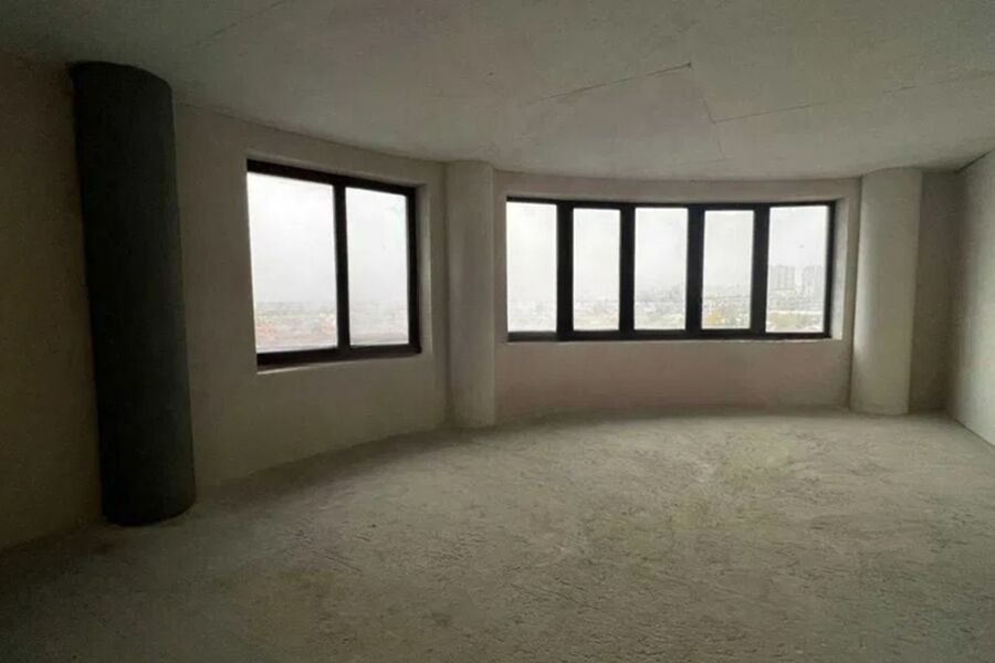 Продаж квартири Харків, Павлове Поле, 186м²