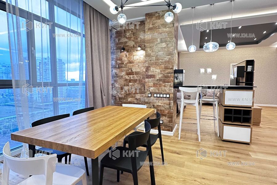 Продаж квартири Харків, Наукова, 101м²