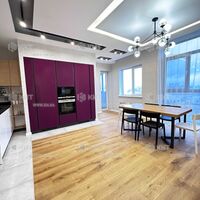 Продаж квартири Харків, Наукова, 101м²