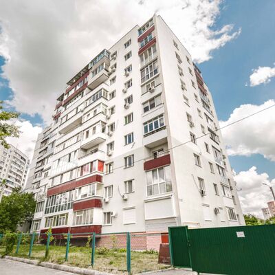 Продажа 	 Харків, Ахсарова 4 / 6Б Ахсарова вул.   4/6Б