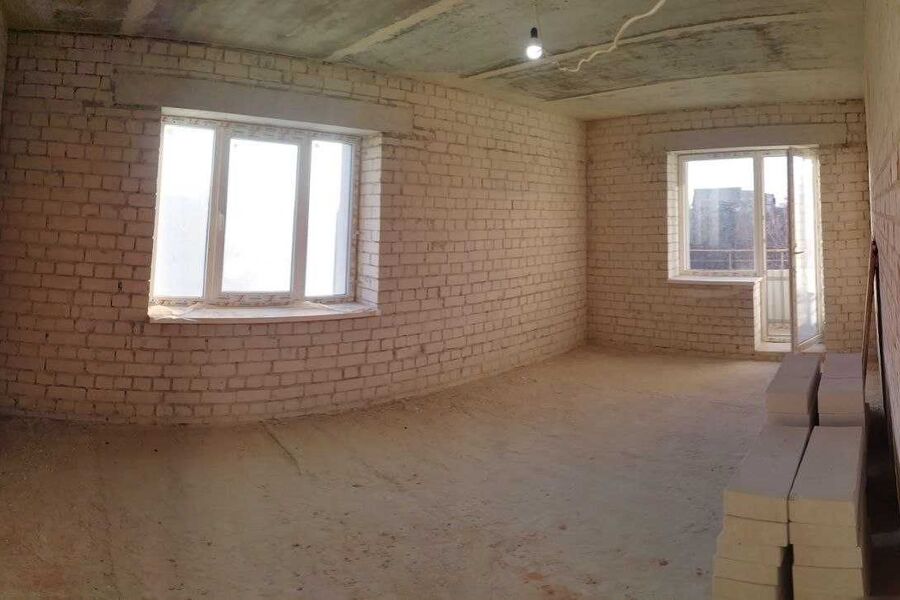 Продаж квартири Харків, Олексіївка, 74м²