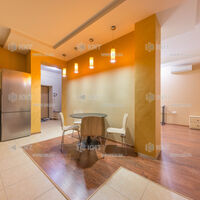 Оренда квартири Харків, Олексіївка, 77м²