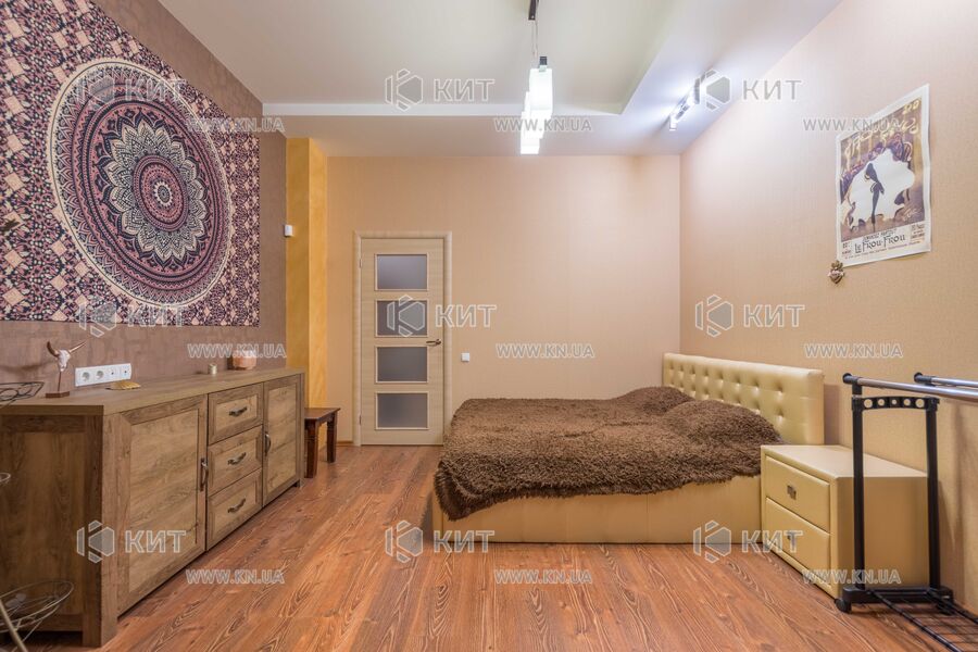 Оренда квартири Харків, Олексіївка, 77м²