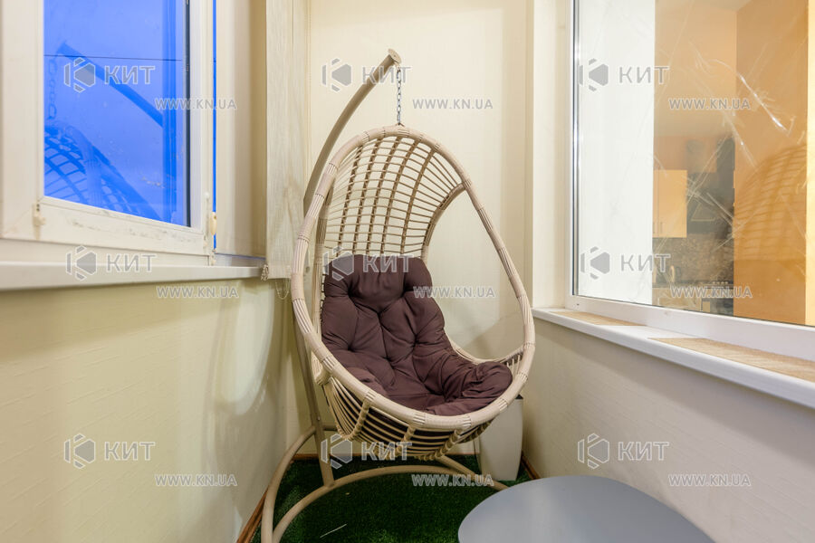 Оренда квартири Харків, Олексіївка, 77м²