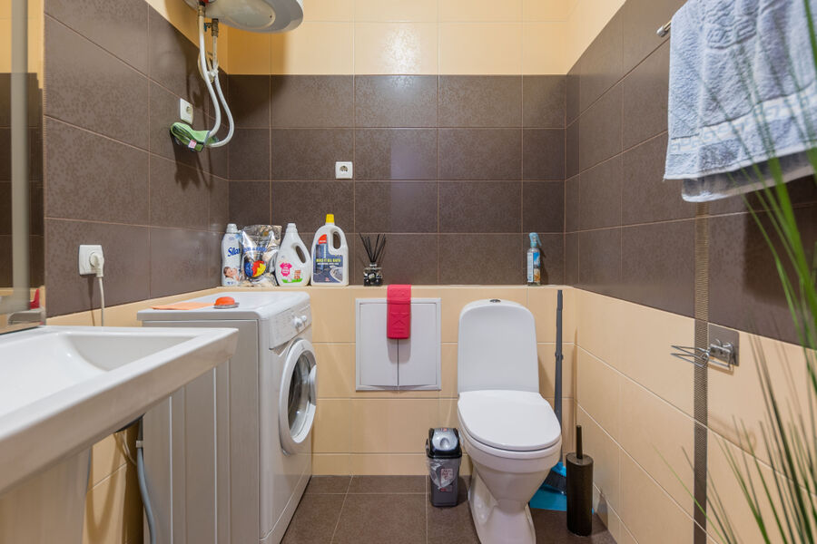 Оренда квартири Харків, Олексіївка, 77м²