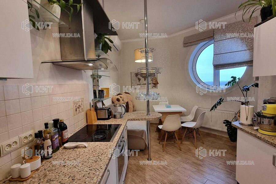 Продажа квартиры Харьков, Павлово Поле, 64м²
