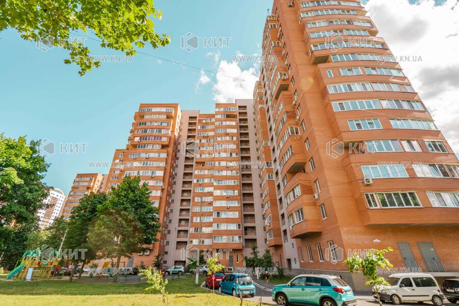 Продажа квартиры Харьков, Алексеевка, 79м²