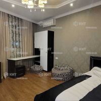 Продаж квартири Харків, Наукова, 115м²