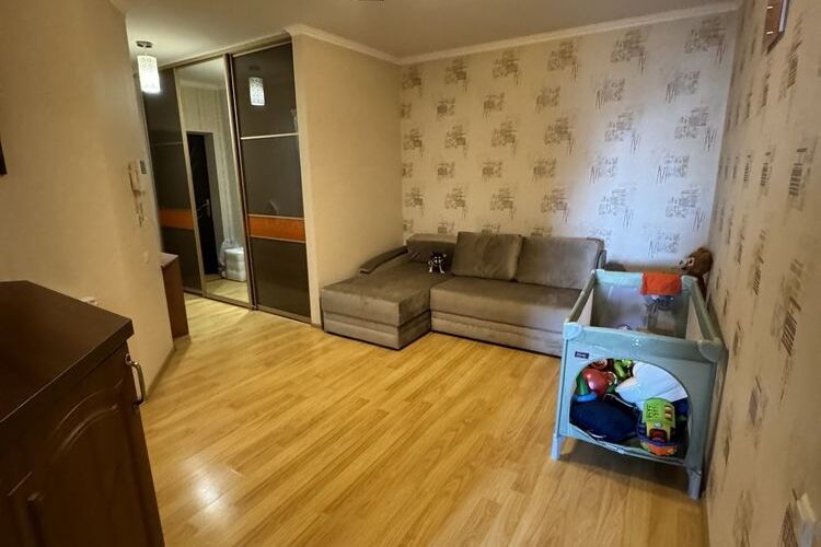 Продажа квартиры Харьков, Гагарина, Спортивная, Защитников, 55м²